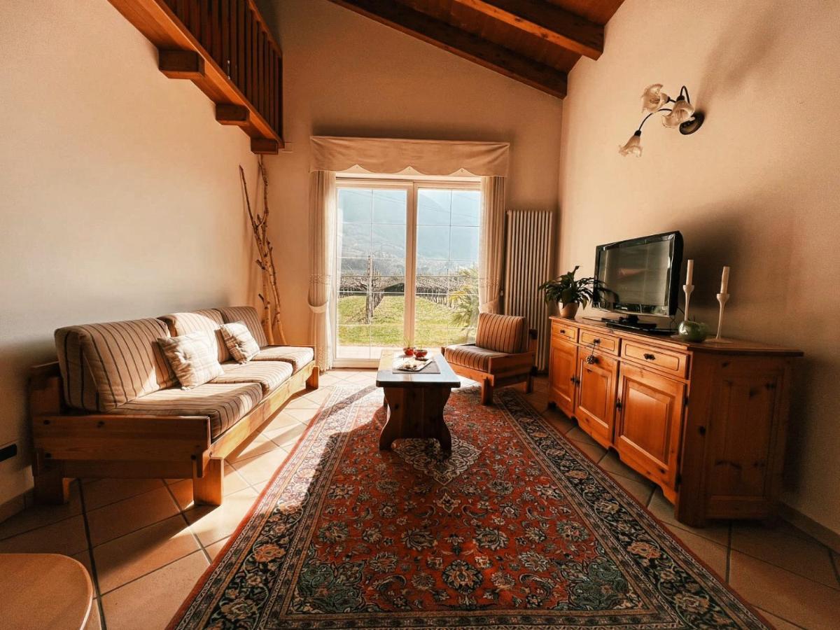 Отель Relais Divino Ала Экстерьер фото
