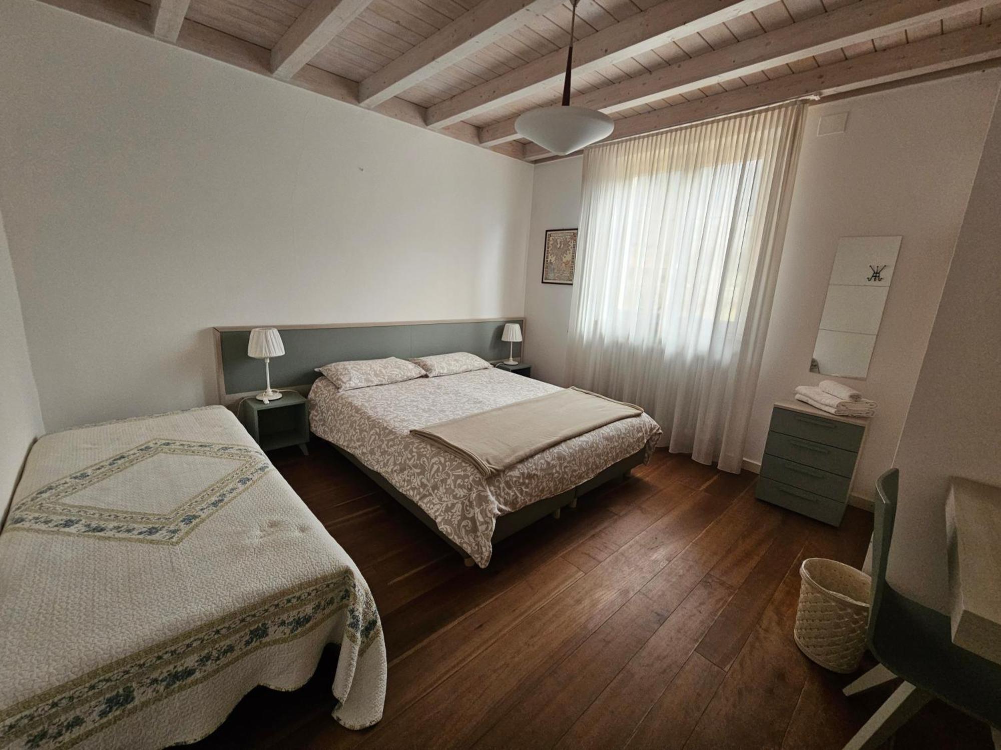 Отель Relais Divino Ала Экстерьер фото